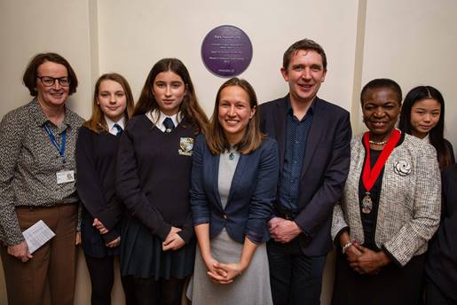 Award-winning entrepreneur Alex Haslehurst (centre) returned to Latymer School in Edmonton where a 'purple plaque' was unveiled in her honour