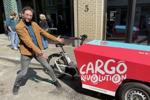 Cargo bike lover Oliver Lord (credit Noah Vickers-LDRS)