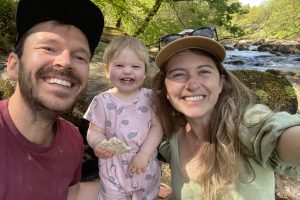Felicity Forsyth, pictured with her daughter Leomi and partner Wilf (credit Felicity Forsyth)
