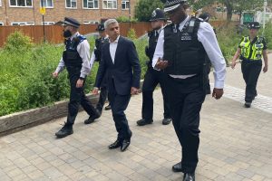 Sadiq Khan on a patrol with officers in Tottenham (credit LDRS)
