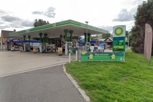 The BP garage in Bullsmoor Lane (credit Google)