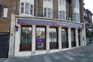 NatWest in The Broadway, Southgate