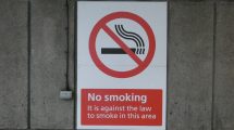 'No smoking' sign