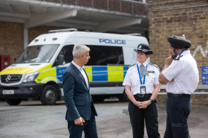 Sadiq Khan with Met Police officers (credit GLA)