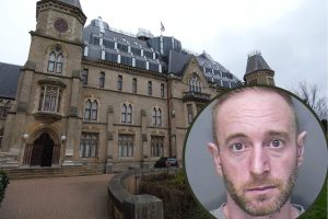 Wood Green Crown Court and (inset) rapist Ian Foster