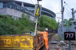 Workers remove a signal at Drayton Park (credit Network Rail)