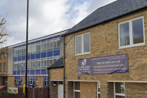 Palmers Green High School in Hoppers Road (credit Google)