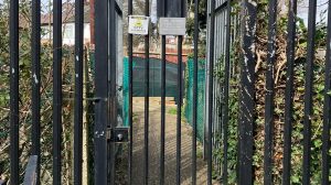 The locked gate between Westminster Drive and Broomfield Avenue
