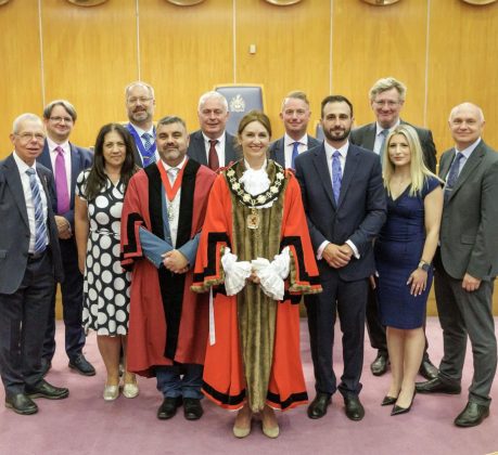 New Enfield mayor Emma Supple (centre) alongside the new Conservative cabinet