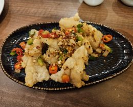 Salt and pepper squid