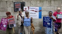 The Freedom Pass protest in London this week (credit Facundo Arrizabalaga/MyLondon)