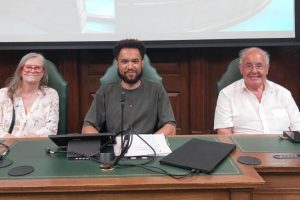 North London Waste Authority chair Jacob Cable (centre) alongside vice-chairs Madeline Church (left) and Peter Zinkin (right)