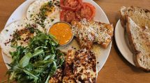 Vegetarian breakfast at Wanasa