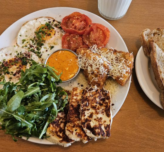 Vegetarian breakfast at Wanasa