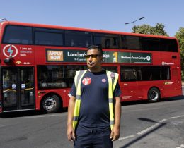 Bus driver Mushin 'Moe' Manir (credit Facundo Arrizabalaga via MyLondon)